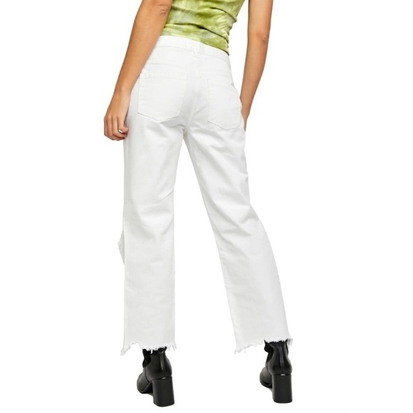 NWT Free People We the Free Maggie Mid Rise Ripped Straight Leg Jeans size 26 - Picture 3 of 14